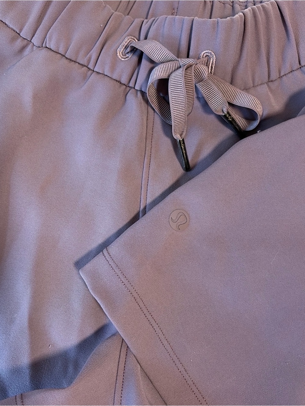 lululemon athletica Women's Lavender Tie-Waist Athletic Shorts